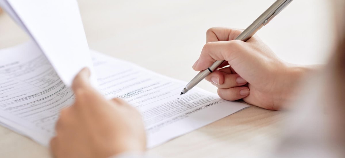 Contrato de trabalho: quais são os tipos e como usar na farmácia?